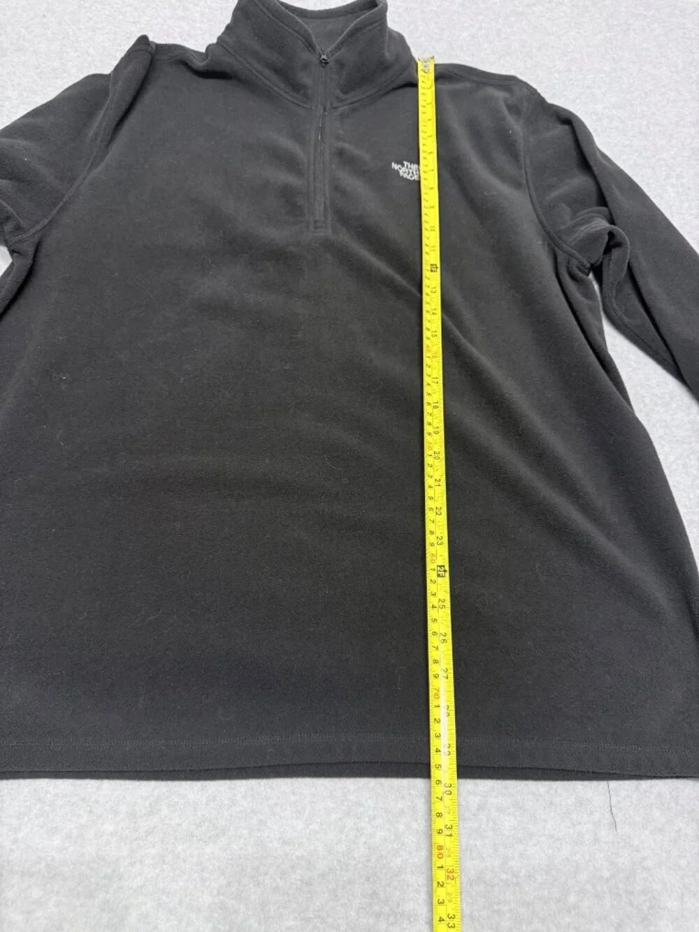 The North Face Mens XL Black 1/4 Zip Pullover Fleece Jacket 100% Polyester